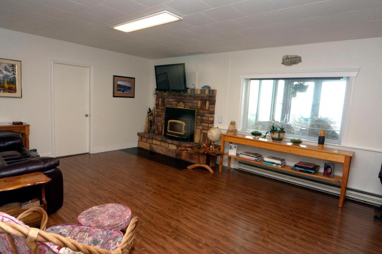 Oceanfront Paradise Comox Extérieur photo