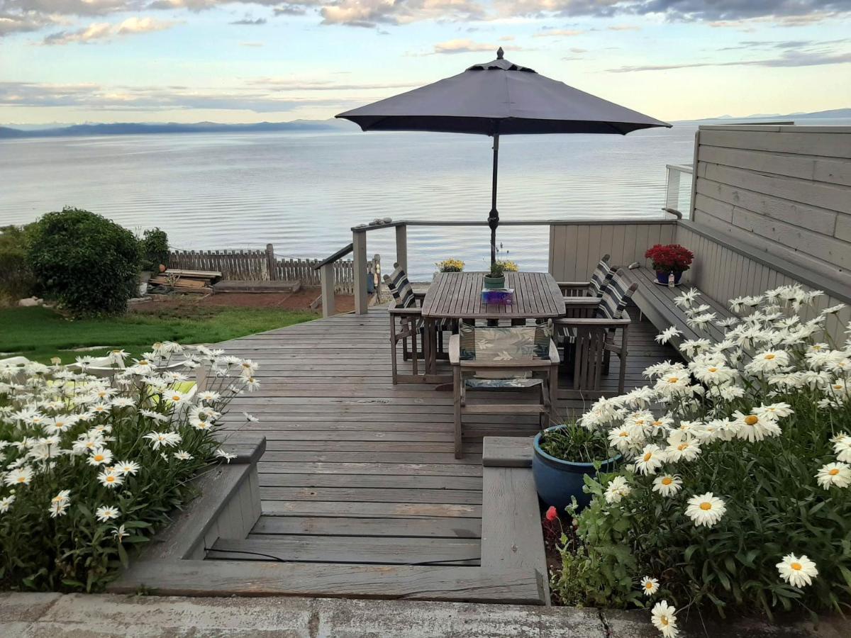 Oceanfront Paradise Comox Extérieur photo