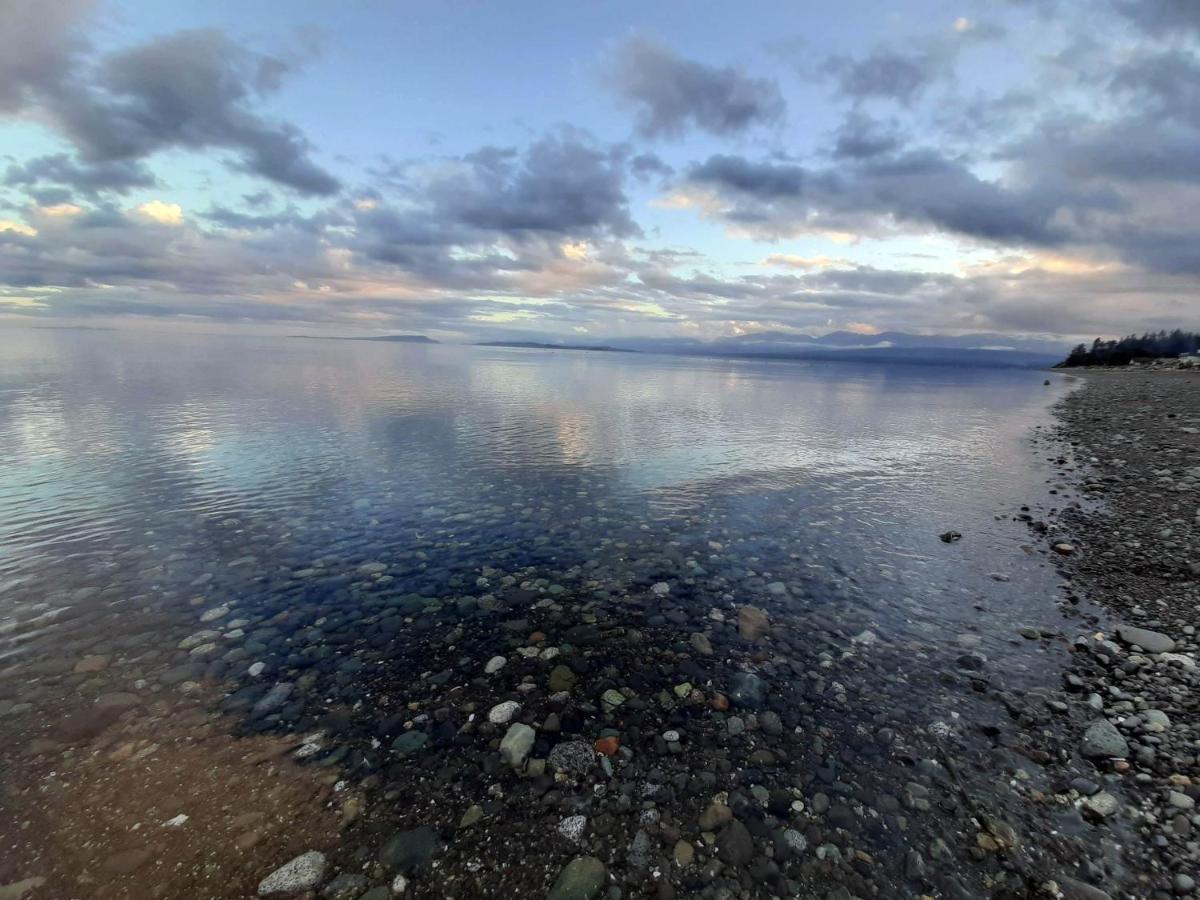 Oceanfront Paradise Comox Extérieur photo